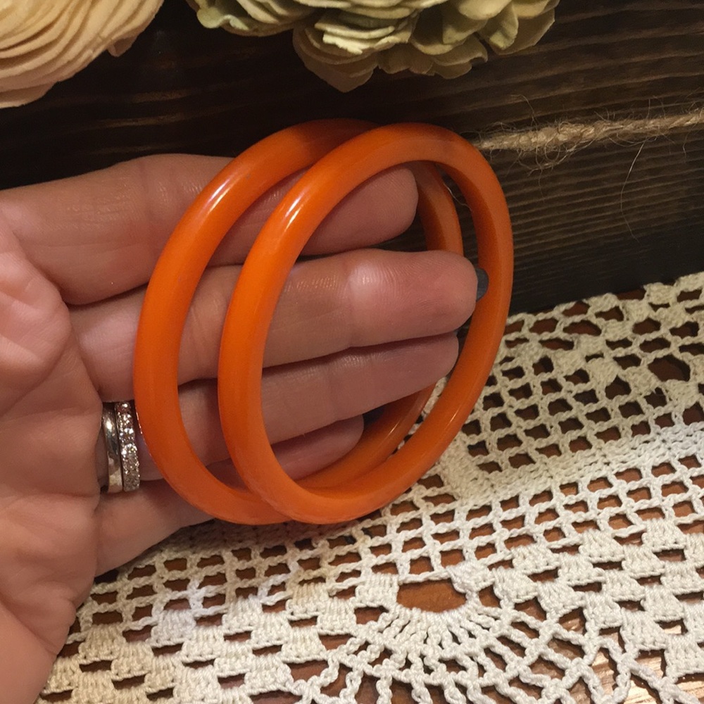 Bakelite Bangle Bracelets - image 3